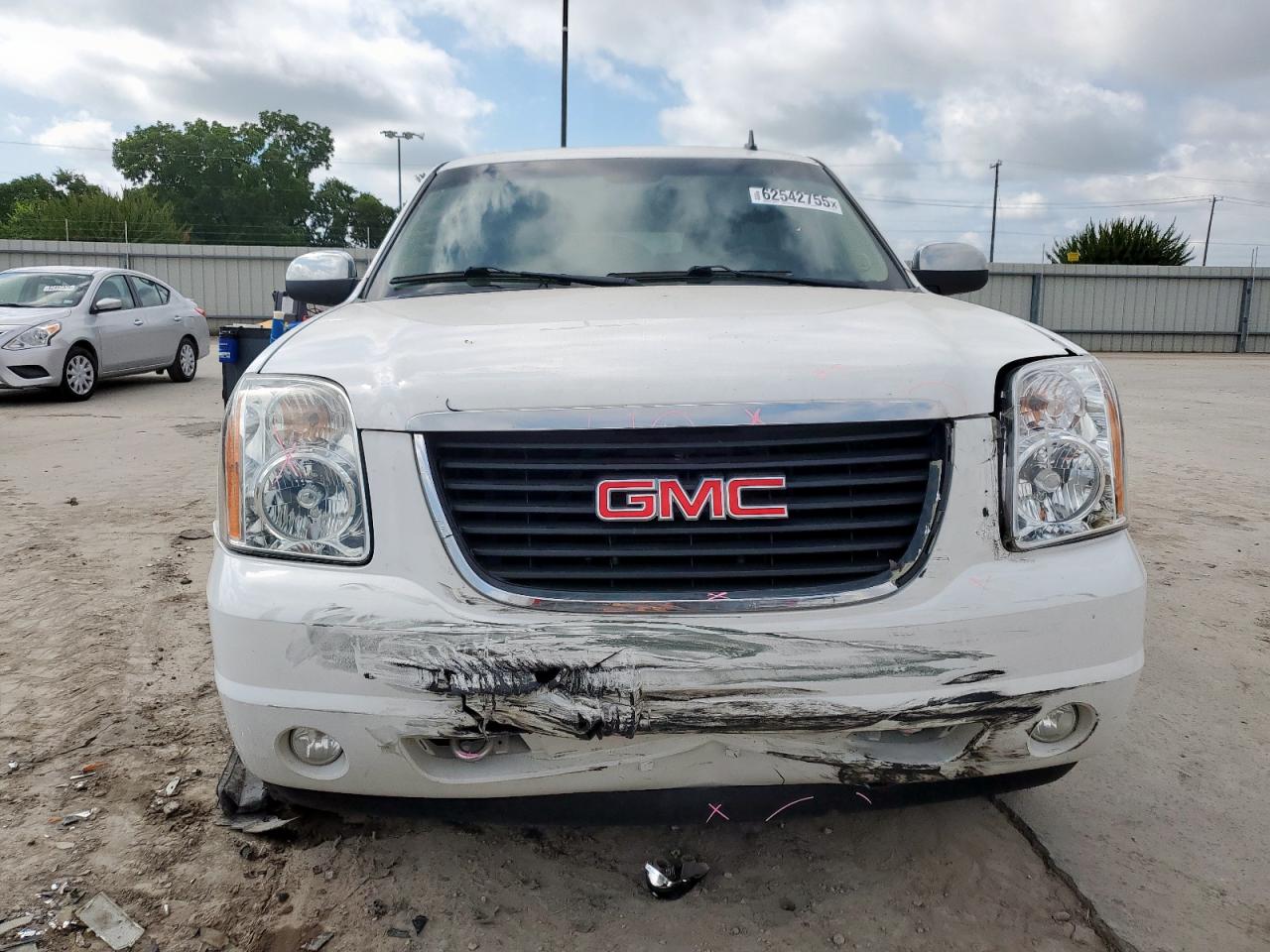 GMC YUKON 2013 VIN 1GKS1KE07DR379241 фото 5