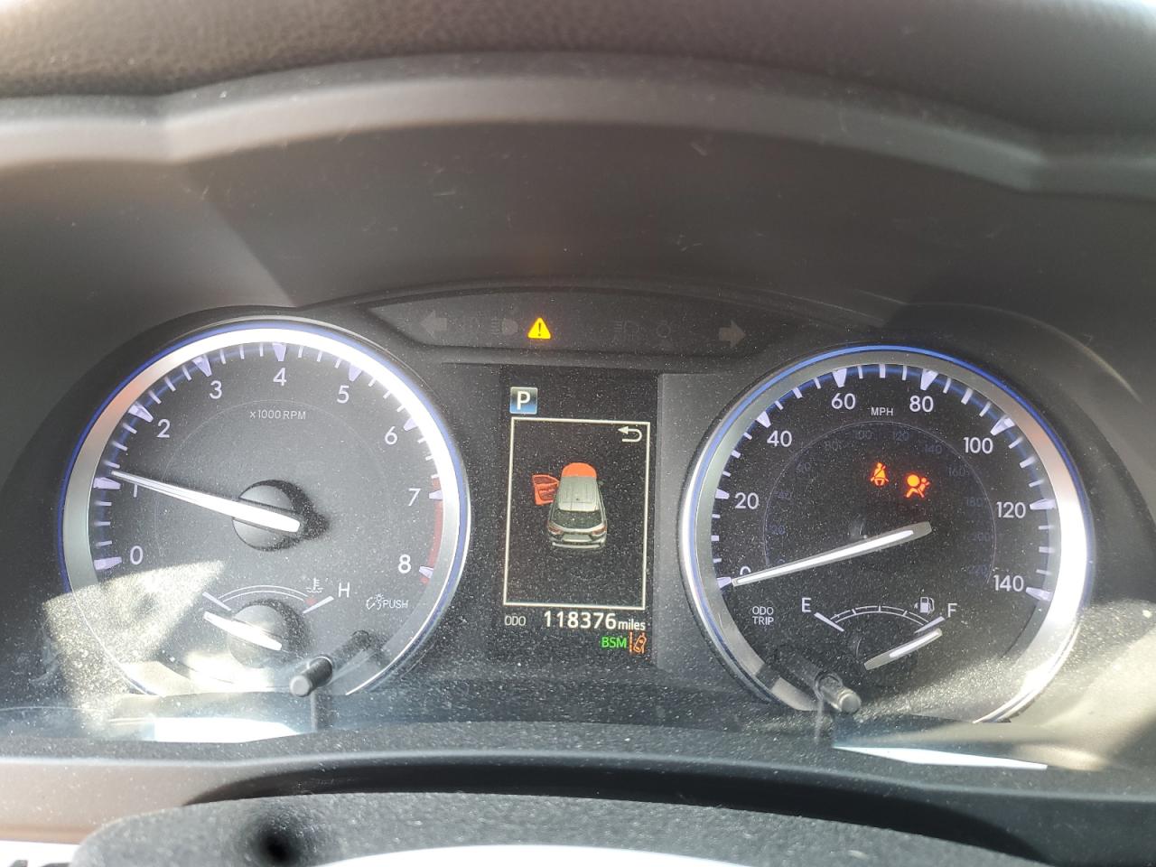 5TDJZRFH5KS949295 TOYOTA HIGHLANDER 2019
