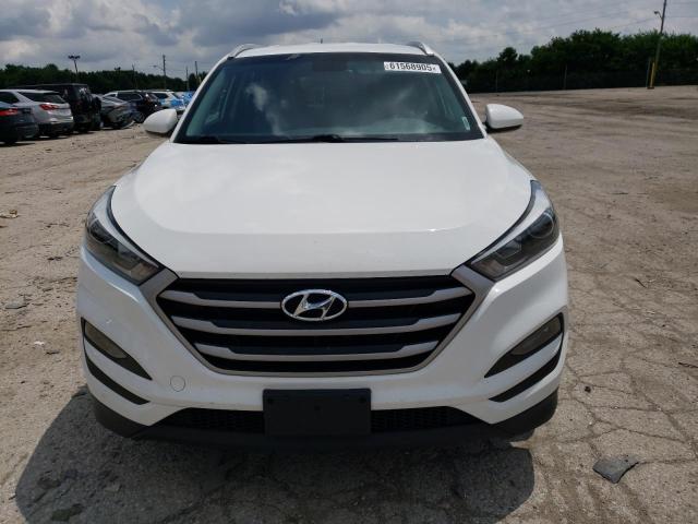  HYUNDAI TUCSON 2018 Белы