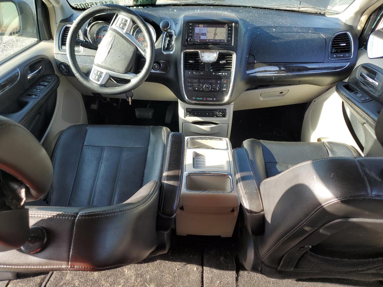 2012 Chrysler Town & Country Touring L VIN: 2C4RC1CGXCR339145 Lot: 61615905