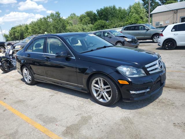  MERCEDES-BENZ C-CLASS 2013 Чорний
