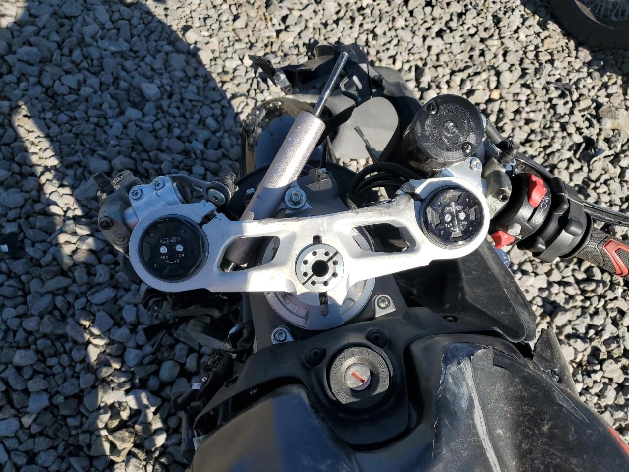 2024 Ducati Panigale V2 VIN: ZDMHAATW5RB015234 Lot: 62308705