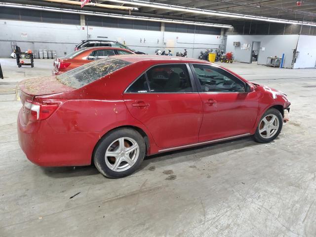 Sedans TOYOTA CAMRY 2014 Czerwony