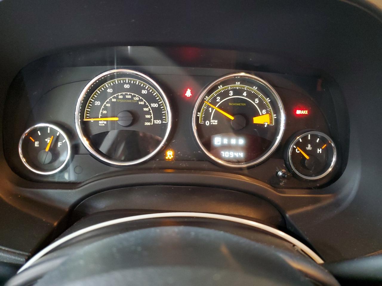 2016 Jeep Compass Latitude VIN: 1C4NJDEB2GD573909 Lot: 62168225