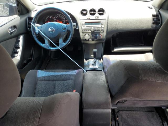 Sedans NISSAN ALTIMA 2012 Czarny