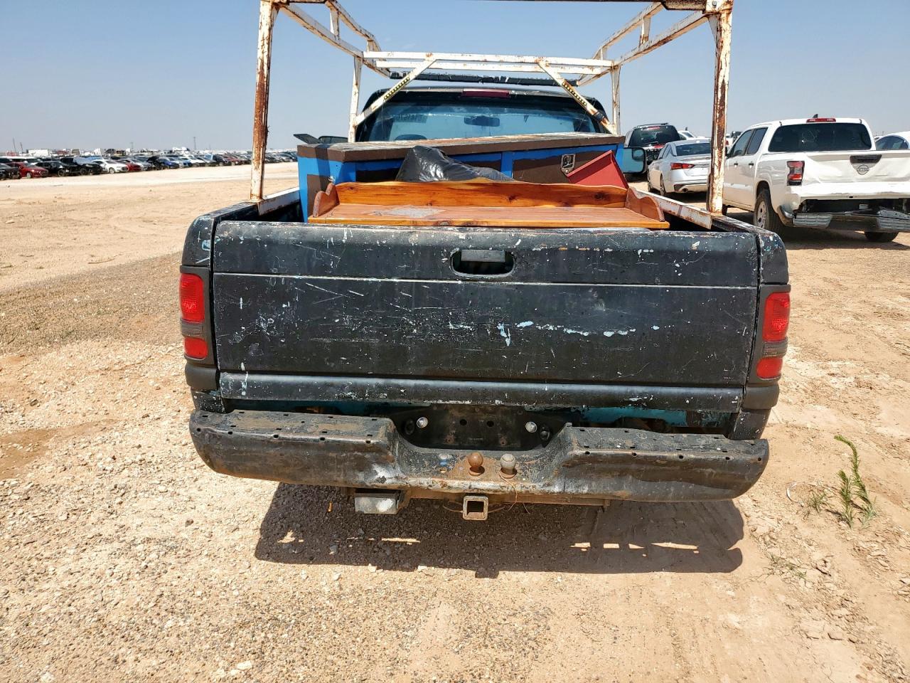 1996 Dodge Ram 2500 VIN: 1B7KC26Z2TJ193770 Lot: 61416765