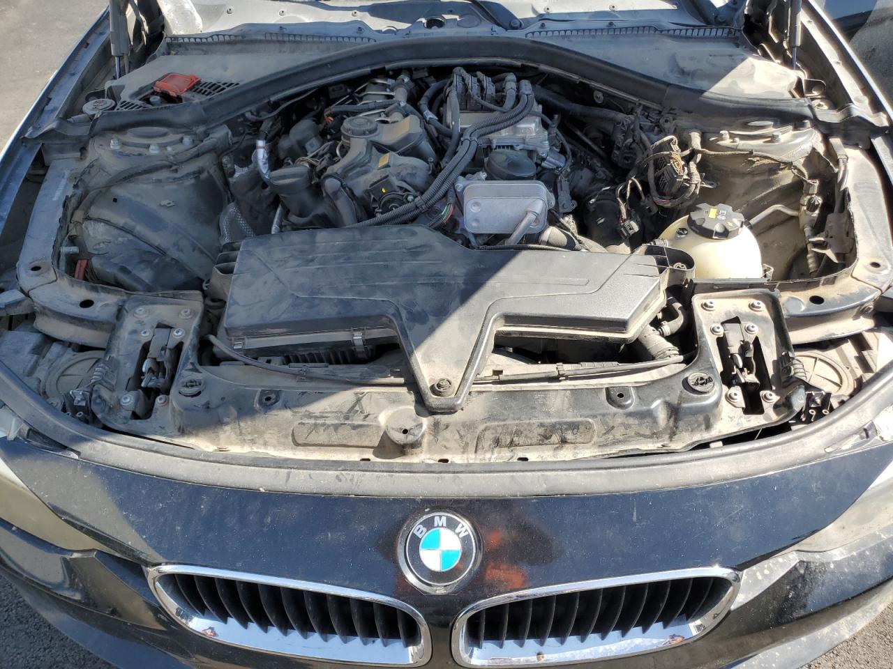 2015 BMW 320 I VIN: WBA3B1C53FK139814 Lot: 62793605