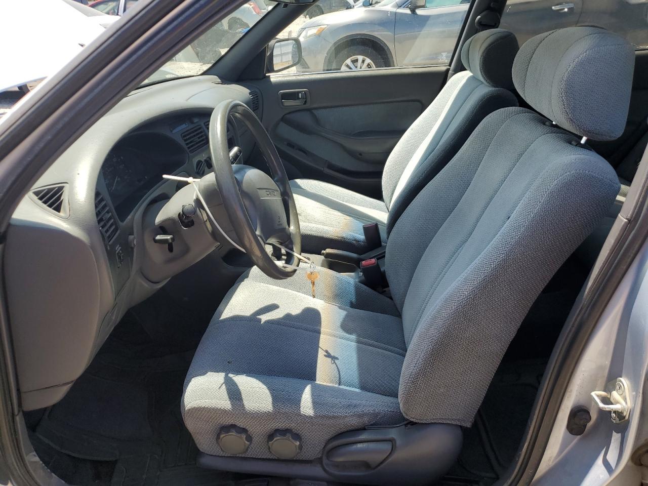 1994 Toyota Camry Le VIN: 4T1SK12E1RU365256 Lot: 61984705