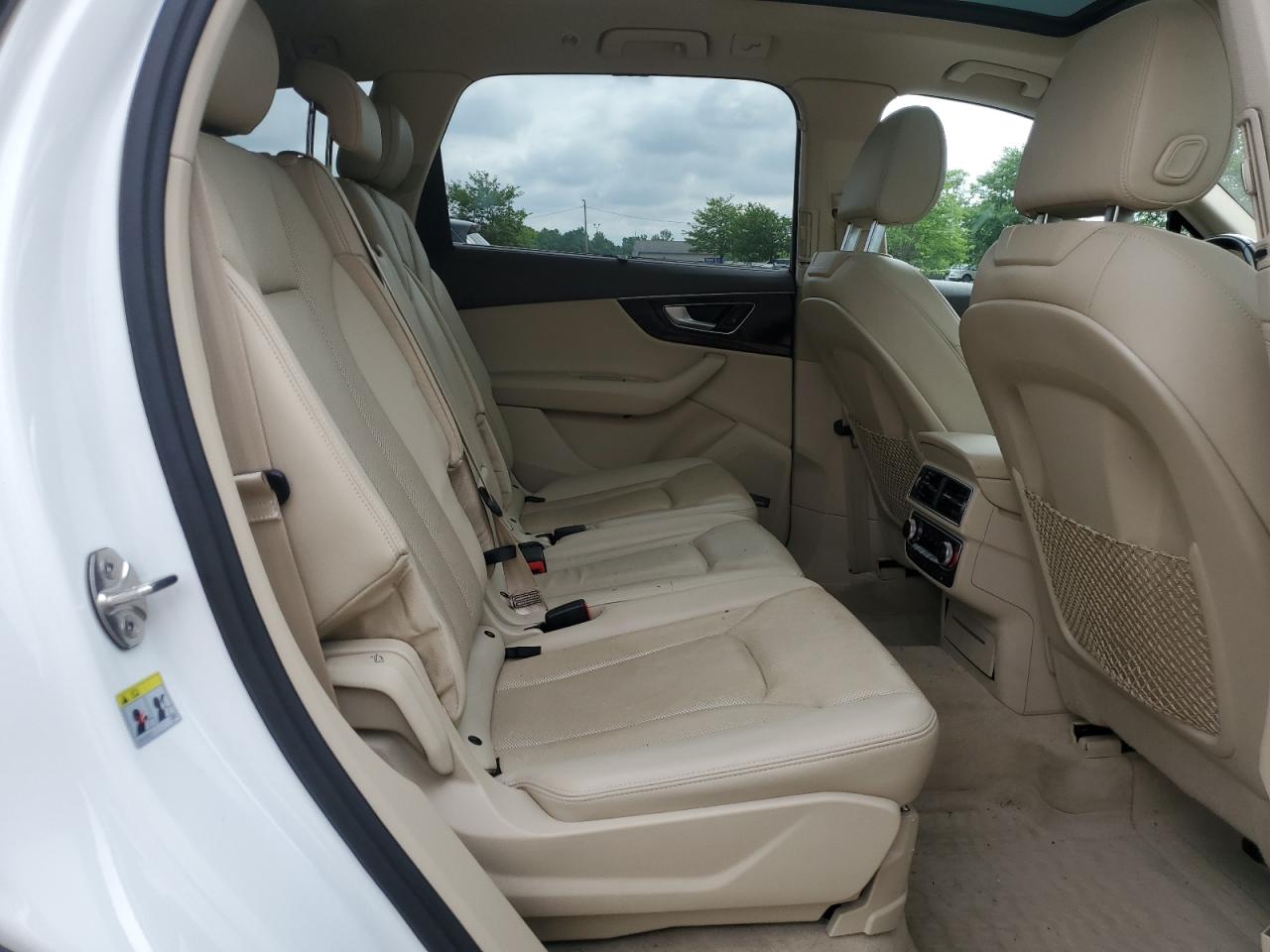 2017 Audi Q7 Prestige VIN: WA1VABF79HD033600 Lot: 63023115