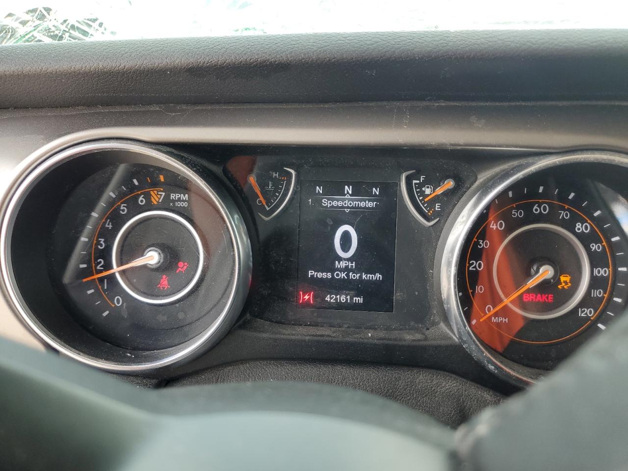 2020 Jeep Wrangler Sport VIN: 1C4GJXAGXLW236723 Lot: 62336395