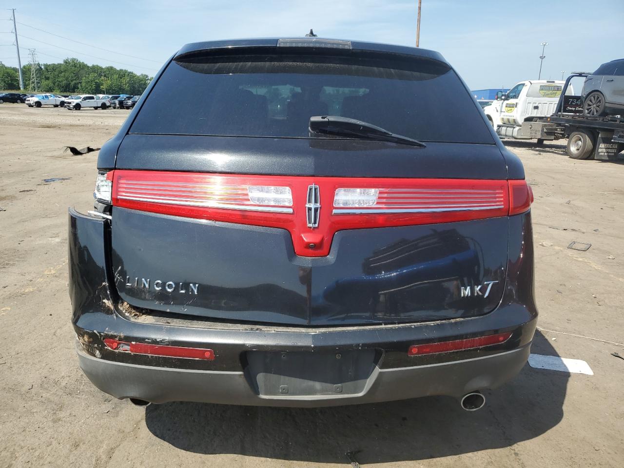2010 Lincoln Mkt VIN: 2LMHJ5FRXABJ24716 Lot: 62273605