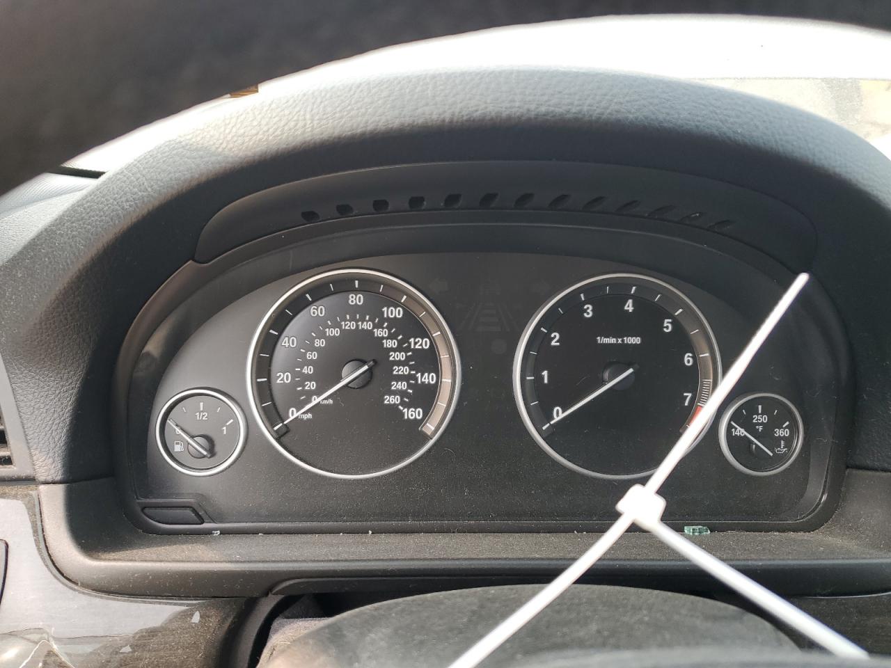 2012 BMW 528 Xi VIN: WBAXH5C52CDW08334 Lot: 59996335