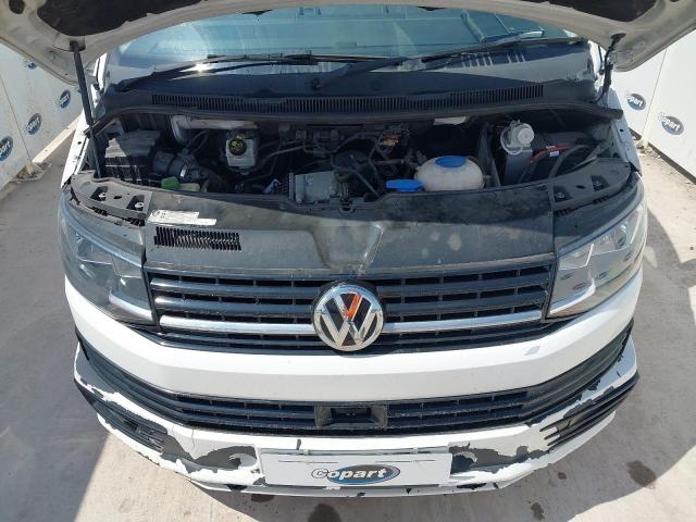 2017 VOLKSWAGEN TRANSPORTE