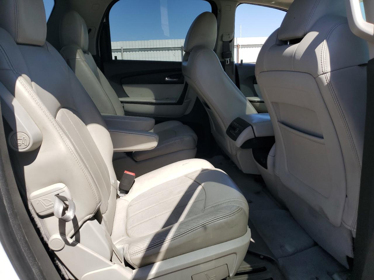 2011 GMC Acadia Denali VIN: 1GKKRTED8BJ299248 Lot: 60532875