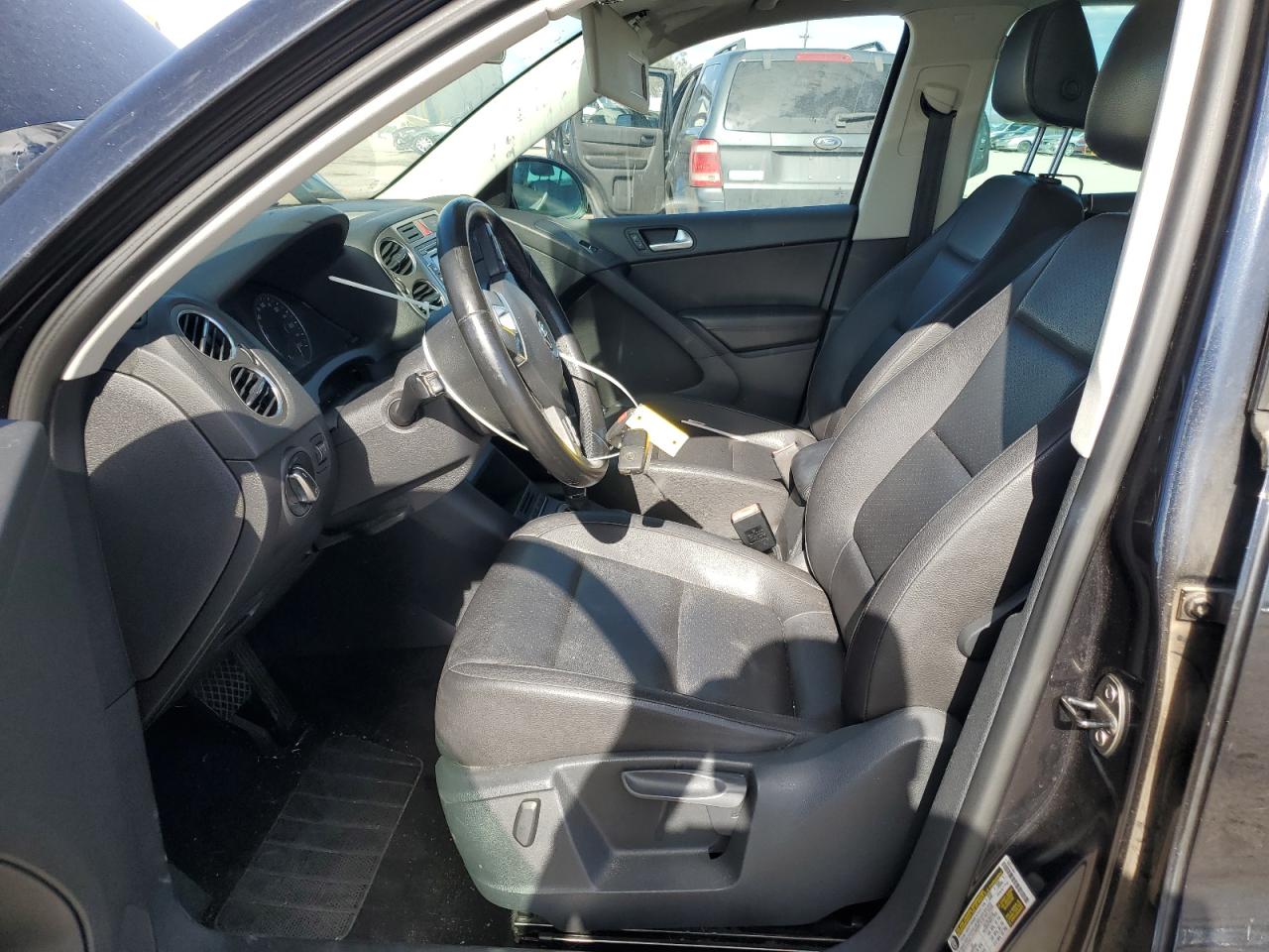 2011 Volkswagen Tiguan S VIN: WVGAV7AX9BW539058 Lot: 62269615