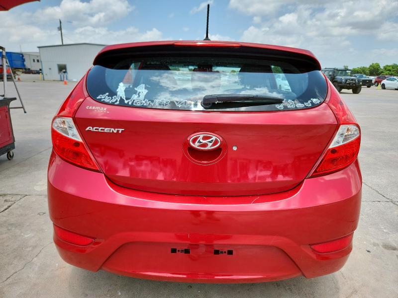  HYUNDAI ACCENT 2015 Червоний