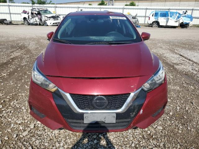  NISSAN VERSA 2020 Czerwony