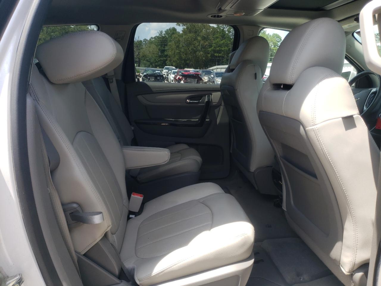 1GNKRJKD6GJ250343 CHEVROLET TRAVERSE 2016