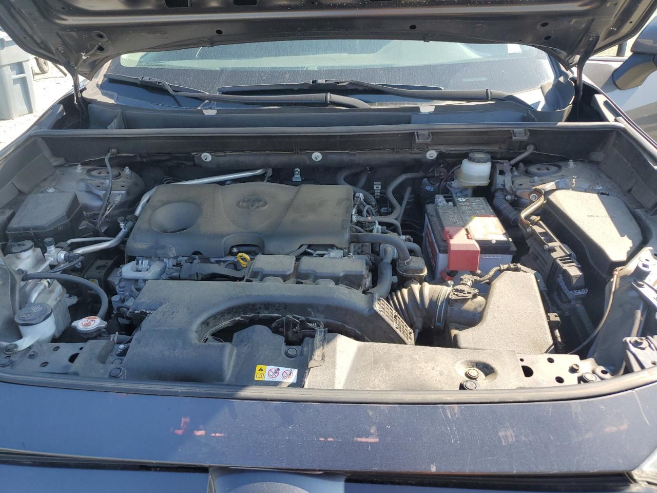 JTMP1RFV6KJ001573 TOYOTA RAV4 2019