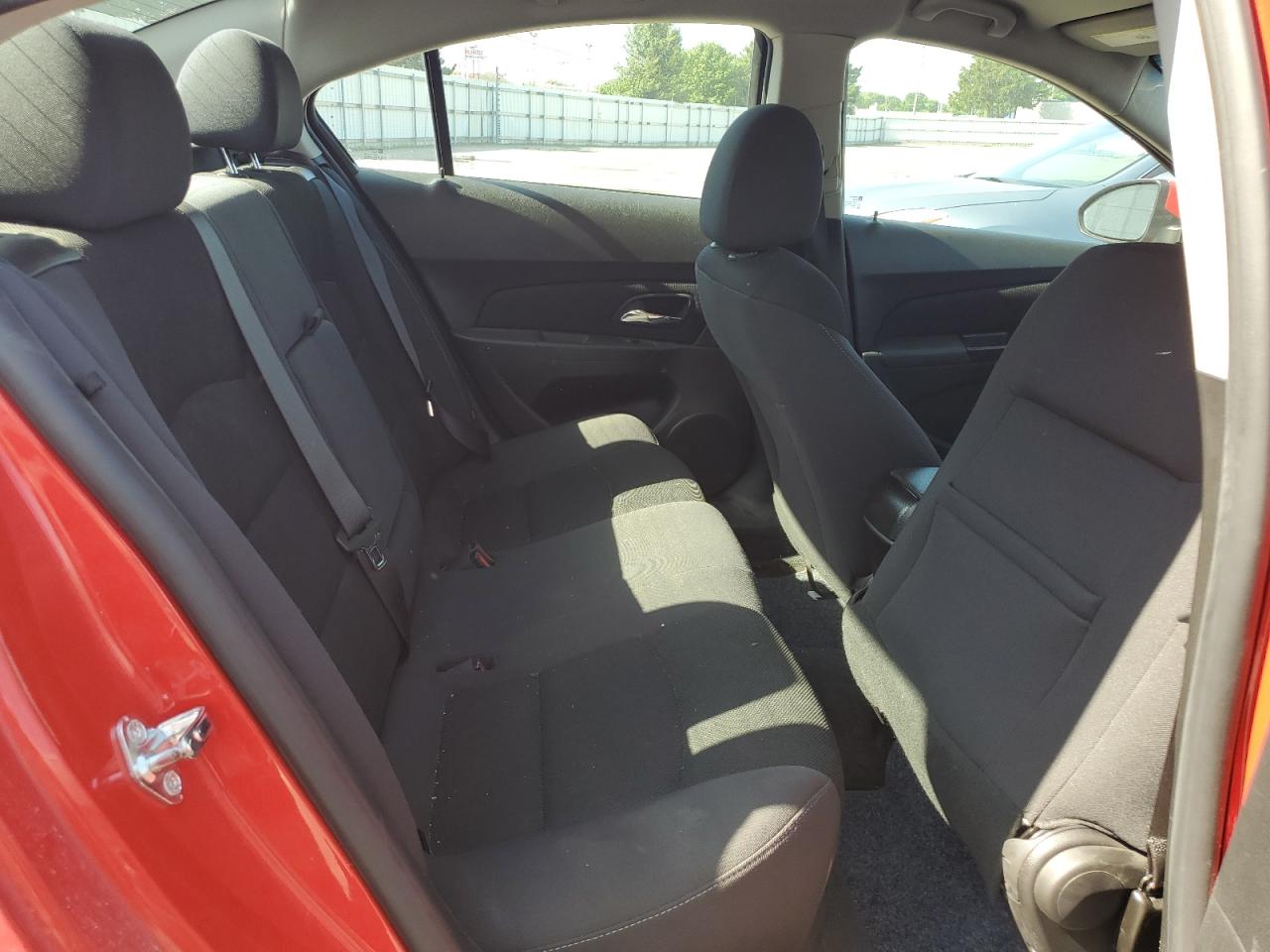 1G1PE5SB1G7102400 CHEVROLET CRUZE 2016
