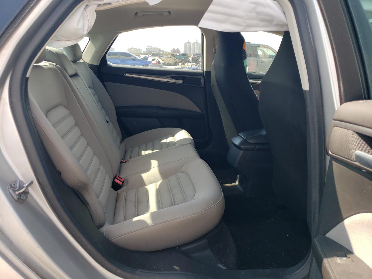 2015 Ford Fusion S VIN: 3FA6P0G75FR119833 Lot: 62594435