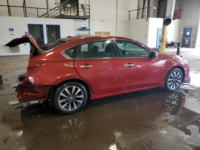  NISSAN ALTIMA 2017 Czerwony