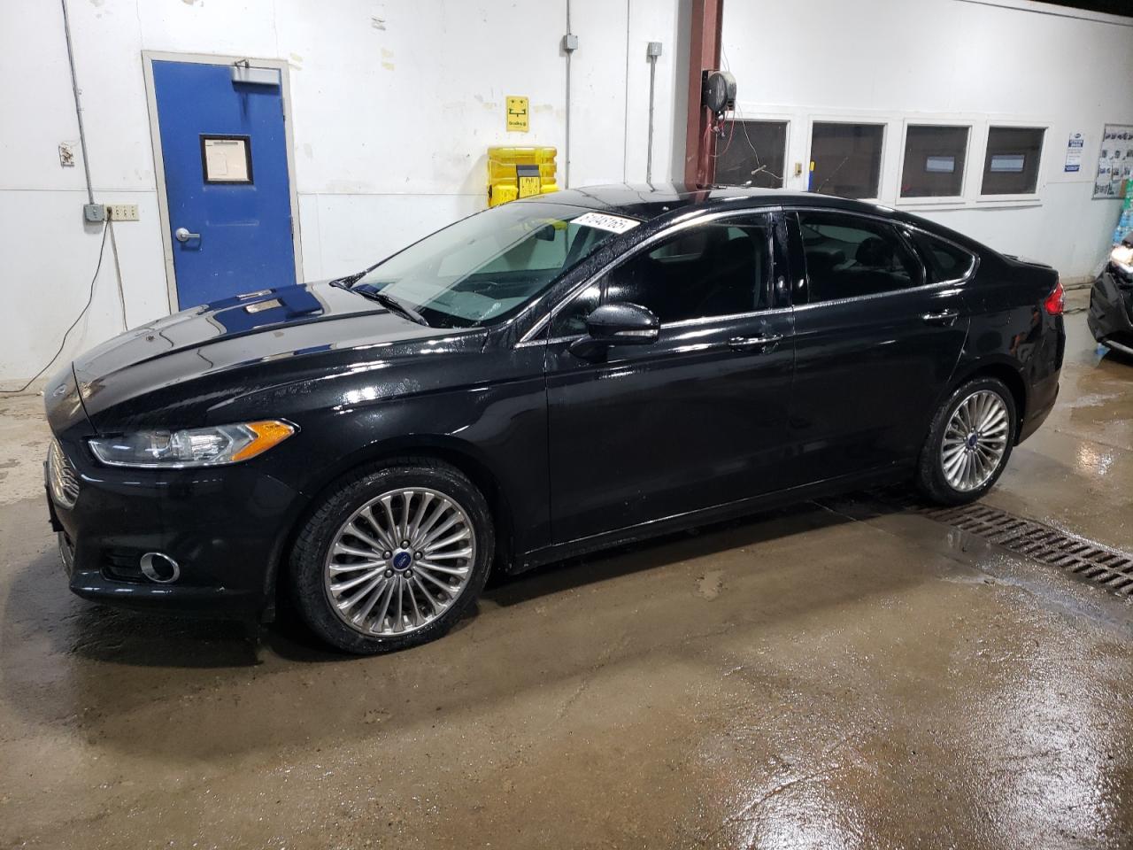 Blaine, MN에서 판매 중인 2014 Ford Fusion Titanium - Minor Dent/Scratches