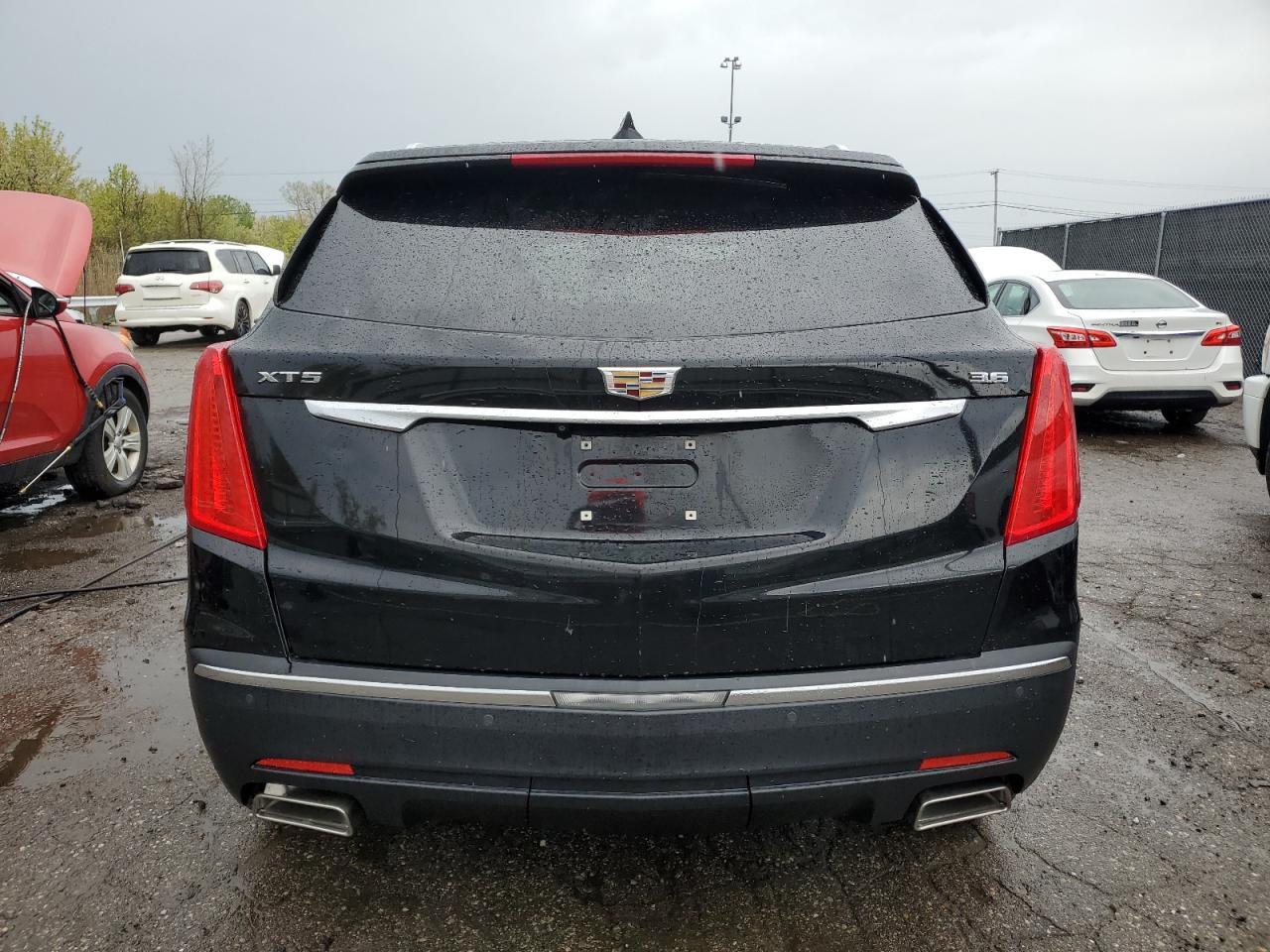 2017 Cadillac Xt5 Luxury VIN: 1GYKNBRS0HZ101115 Lot: 62333435