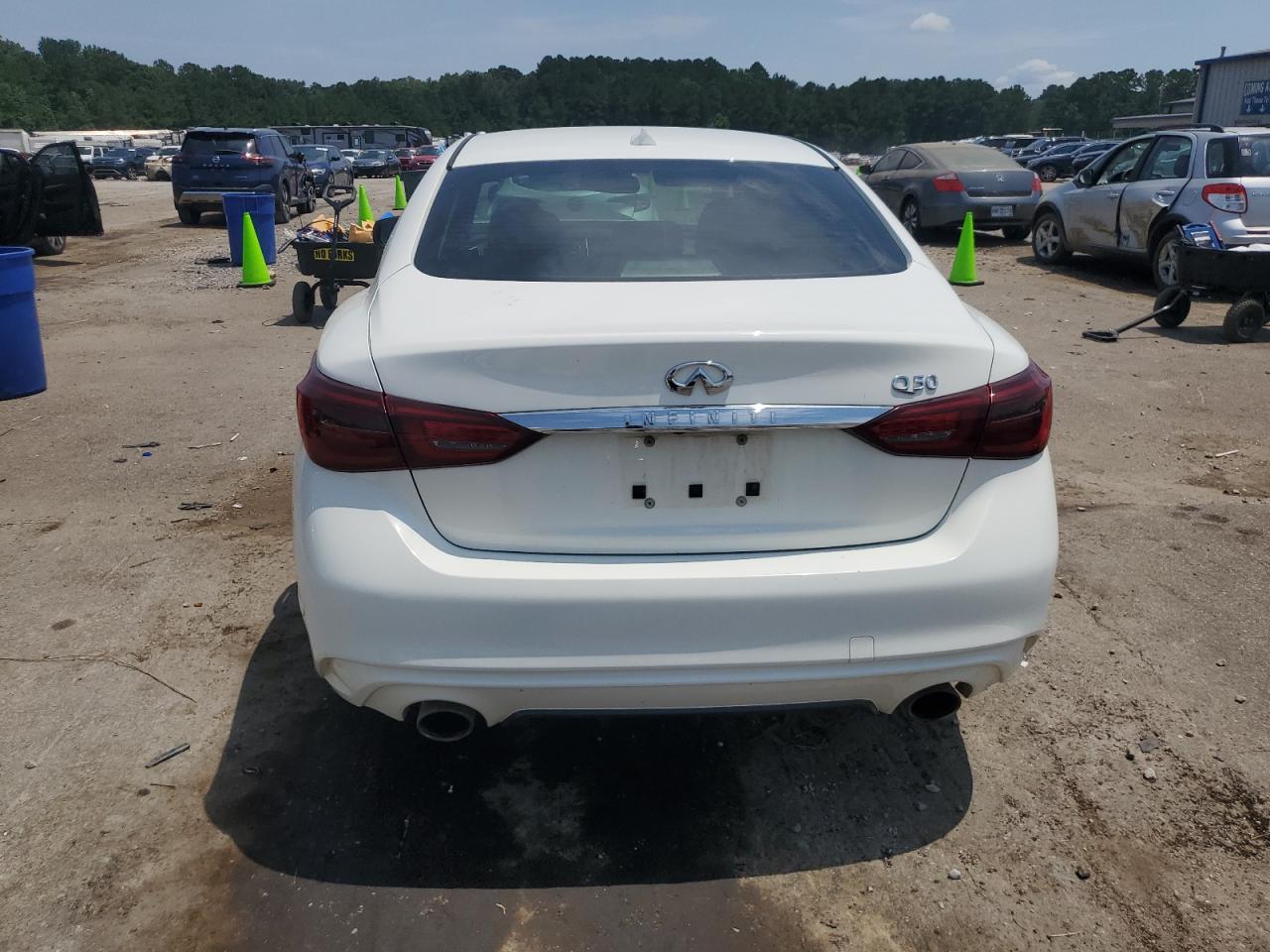 2019 Infiniti Q50 Luxe VIN: JN1EV7AP4KM515917 Lot: 62566065