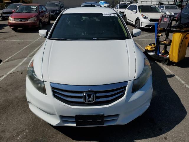 Sedans HONDA ACCORD 2012 Biały