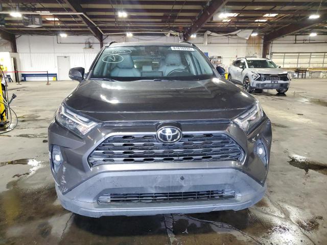  TOYOTA RAV4 2022 Серый