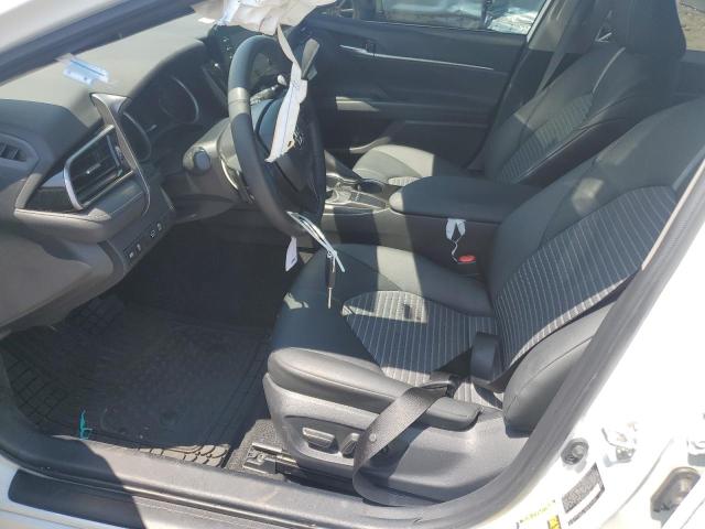  TOYOTA CAMRY 2023 Biały
