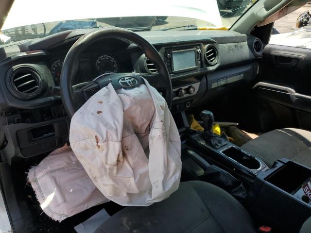 Pickups TOYOTA TACOMA 2017 White