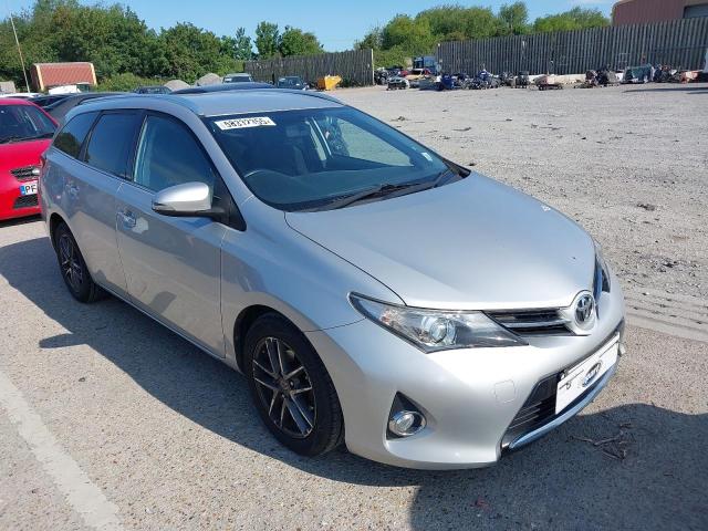 2015 TOYOTA AURIS ICON