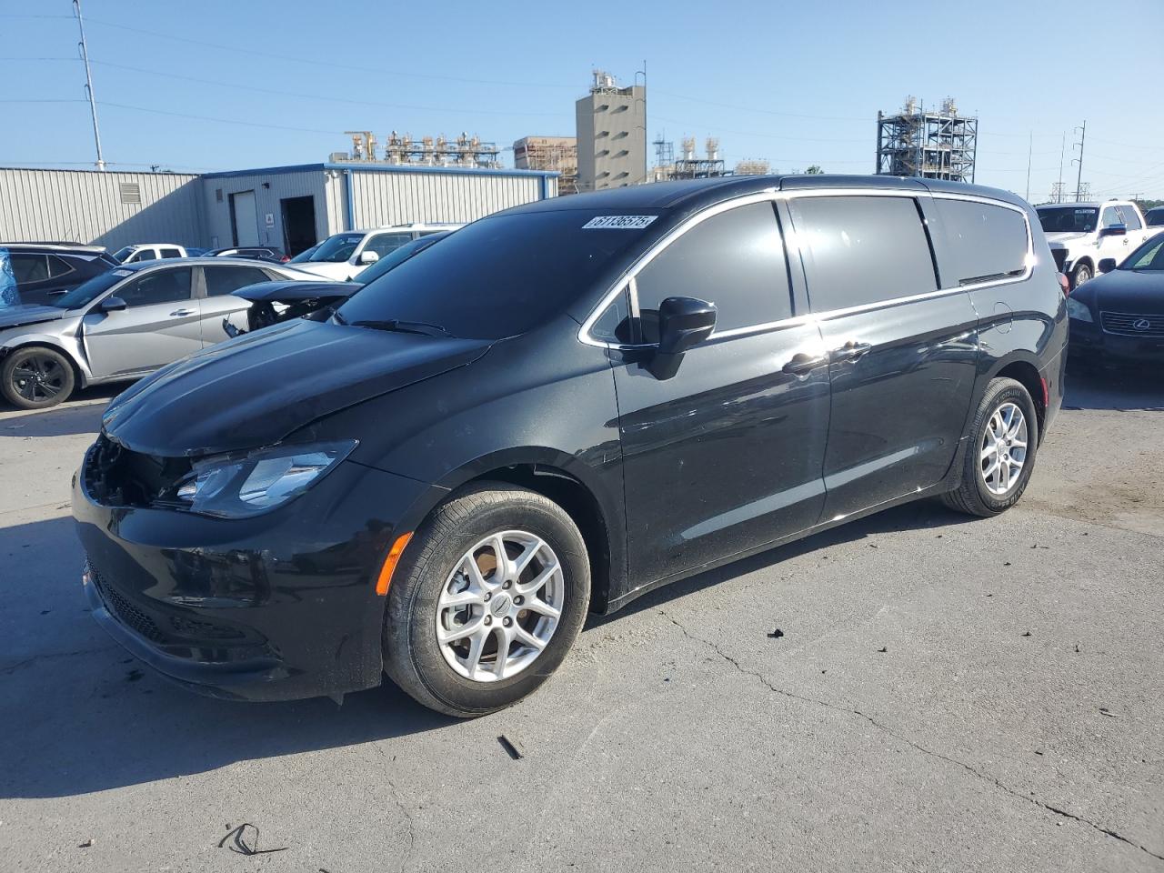 2023 Chrysler Voyager Lx للبيع في New Orleans، LA - Front End