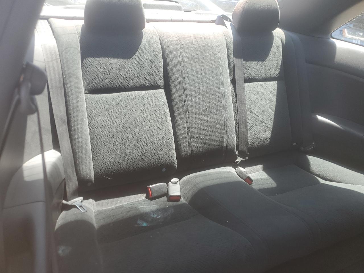 2005 Honda Civic Ex VIN: 1HGEM22955L052121 Lot: 61685875