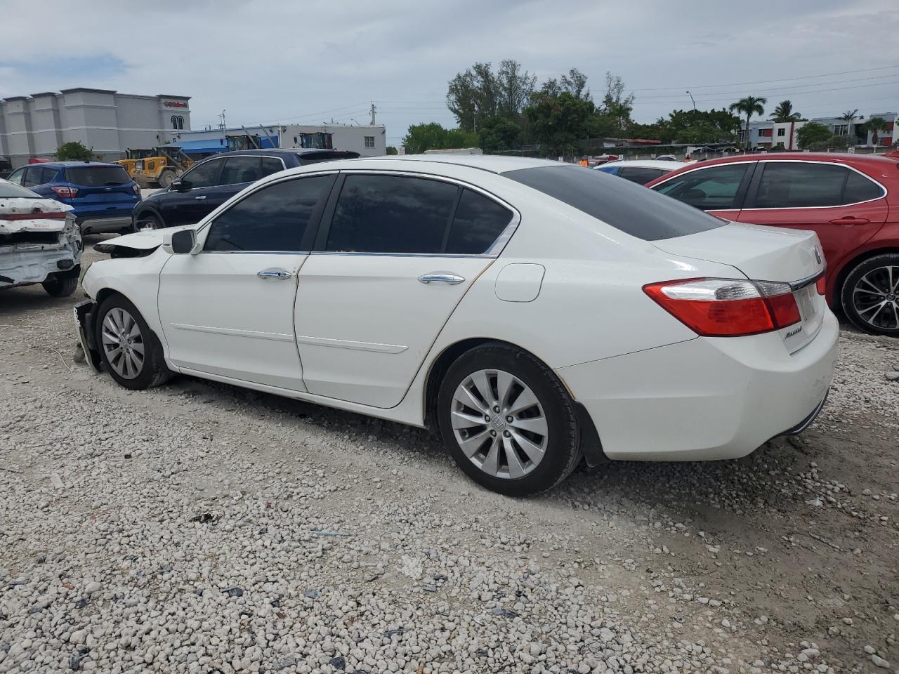 HONDA ACCORD 2013 VIN 1HGCR2F70DA044973 фото 2