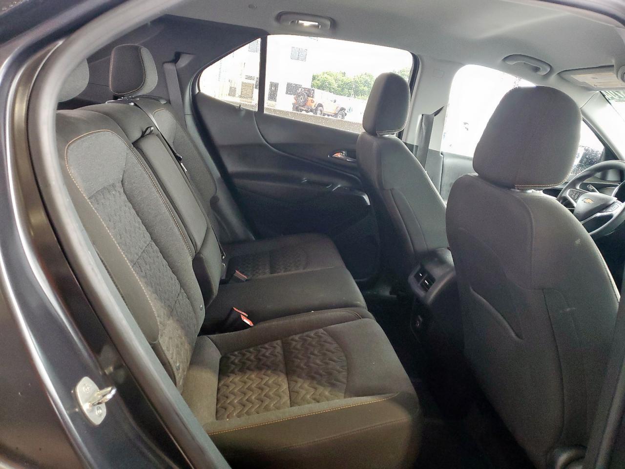2GNAXUEV9N6140341 CHEVROLET EQUINOX 2022