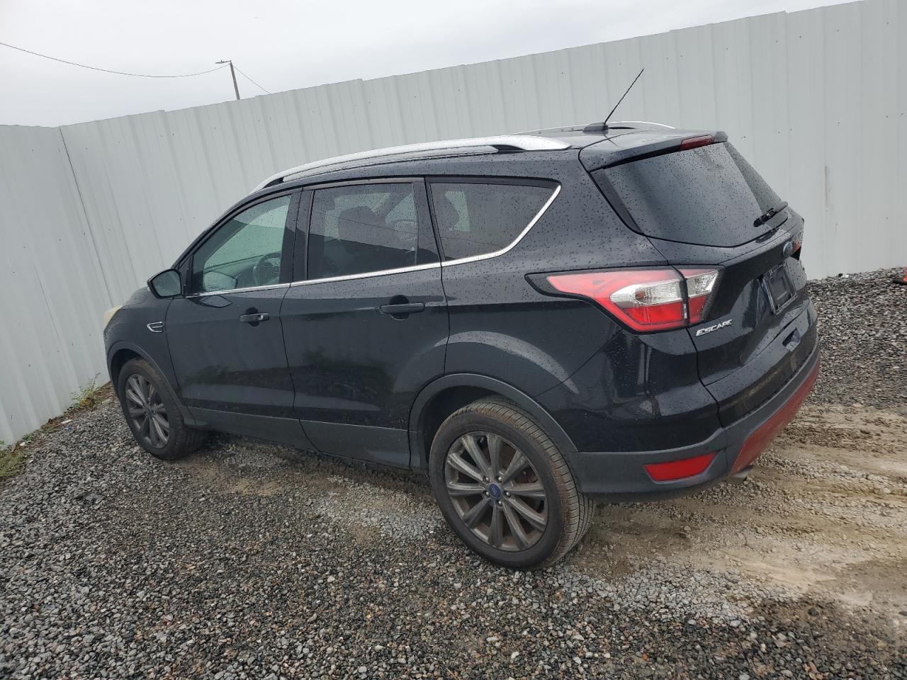 1FMCU0J93HUE30278 FORD ESCAPE 2017