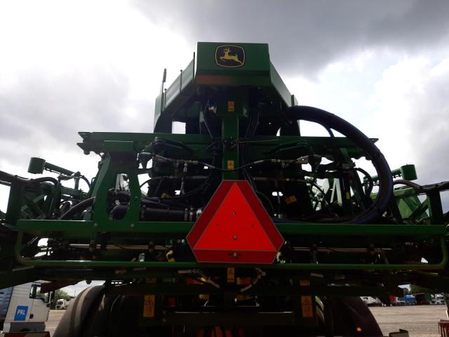 2023 DEER 6R215