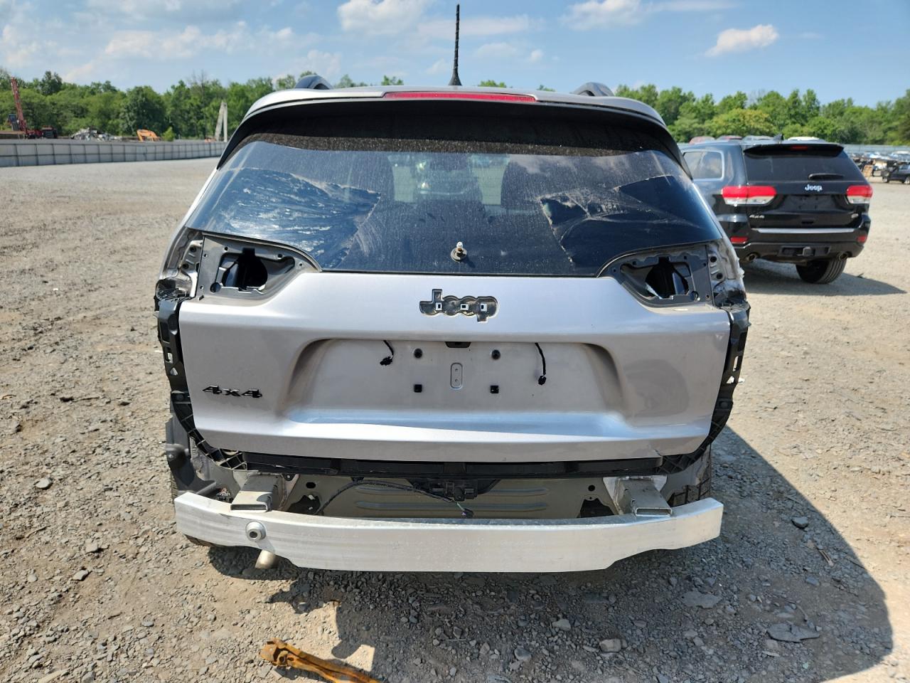 2019 Jeep Cherokee Latitude Plus VIN: 1C4PJMLB3KD425143 Lot: 62113345