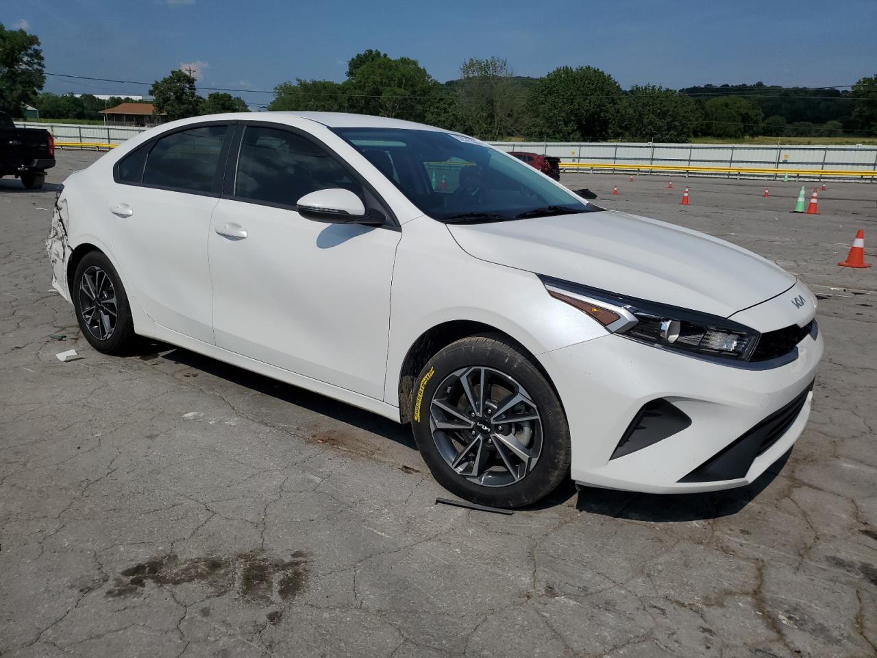 KIA FORTE 2023 VIN 3KPF24AD1PE693076 zdjęcie 4