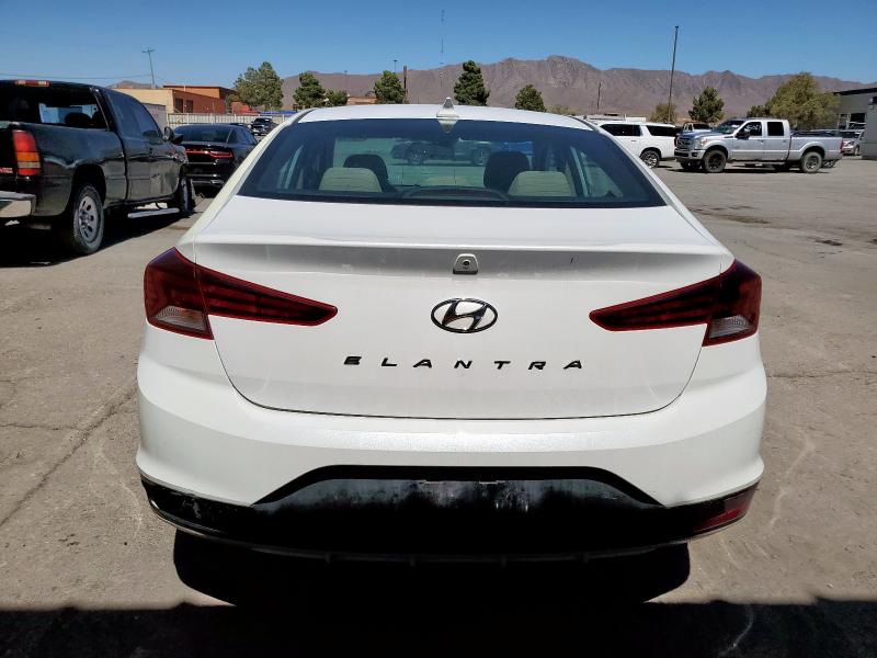  HYUNDAI ELANTRA 2019 Белый