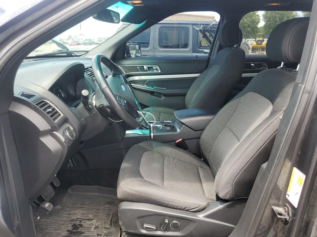 1FM5K7D88HGA38759 FORD EXPLORER 2017