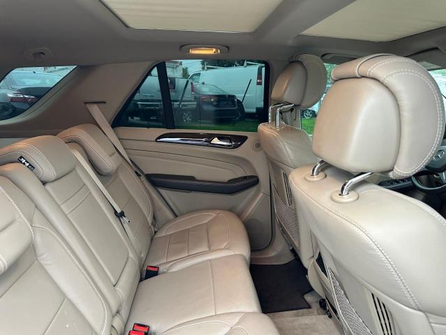 Parquets MERCEDES-BENZ M-CLASS 2014 Biały