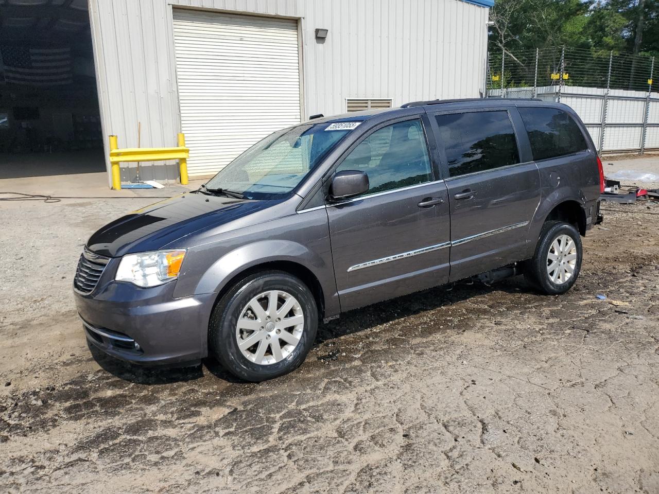Austell, GA에서 판매 중인 2016 Chrysler Town & Country Touring - Rear End