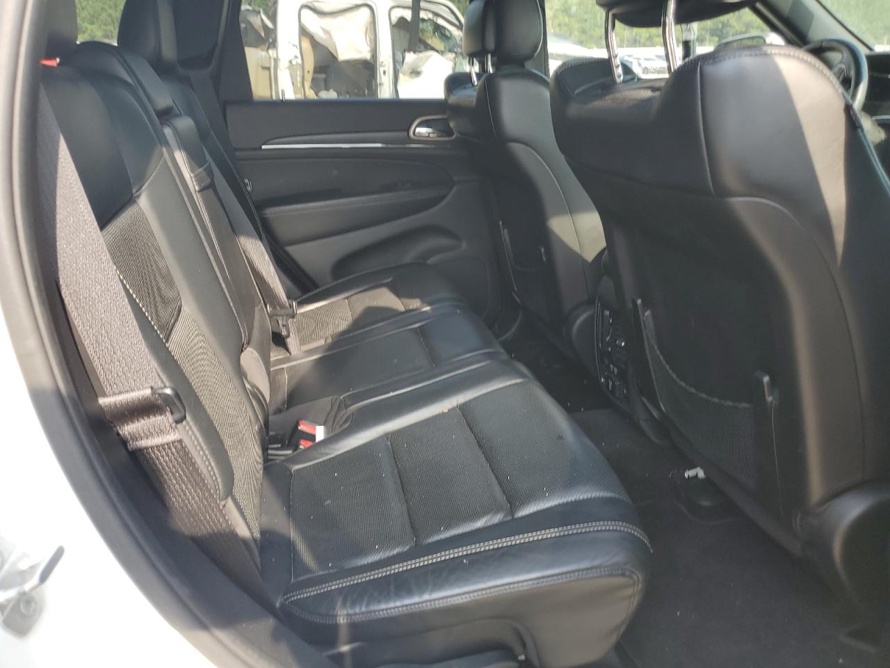 2015 Jeep Grand Cherokee Limited VIN: 1C4RJEBG2FC914835 Lot: 62073095