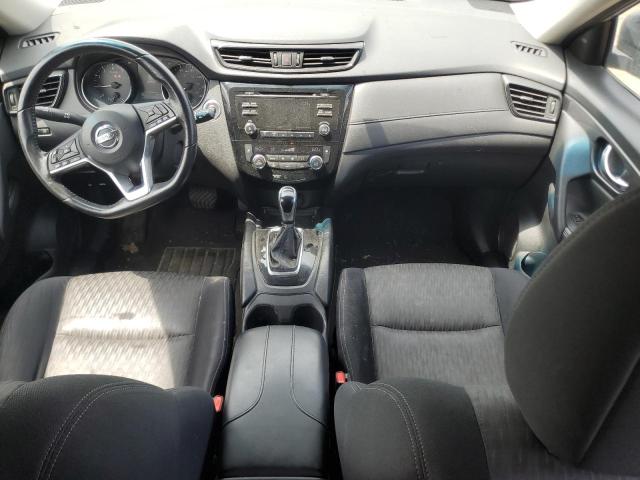  NISSAN ROGUE 2017 Srebrny