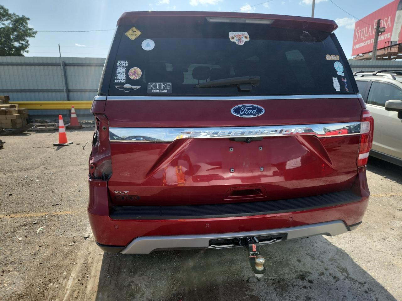 2019 Ford Expedition Xlt VIN: 1FMJU1JT3KEA83044 Lot: 62014295