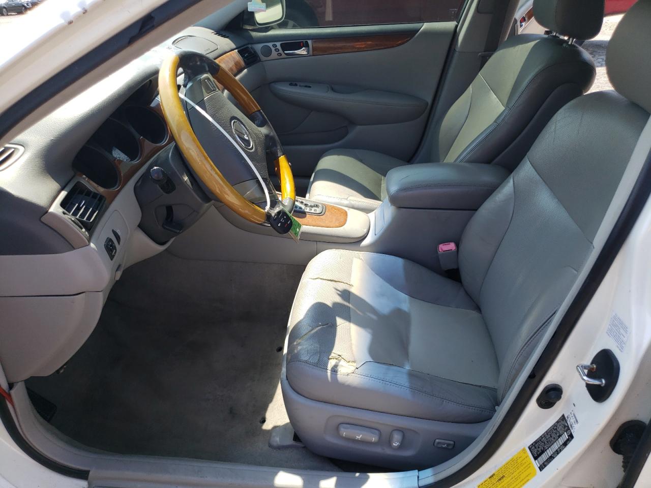 2005 Lexus Es 330 VIN: JTHBA30G655083009 Lot: 59851595